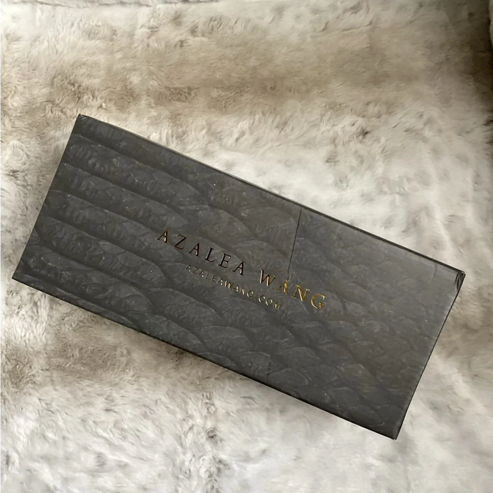 Azalea Wang Parker-White Sandal, 8, NIB - Picture 6 of 8